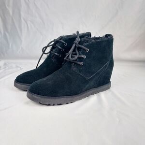 UGG Neumel Style Black Suede Chukka Boots Womens 9 Fur Lined Winter